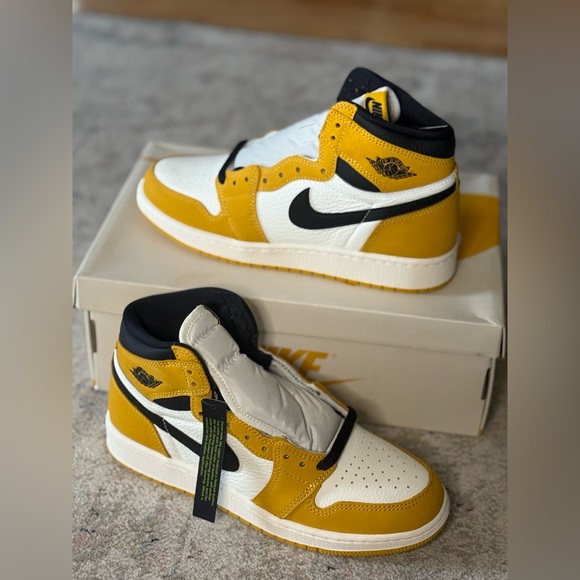 Jordan Shoes - Air Jordan 1 Retro High OG GS “Yellow Ochre” 6.5Y / Women’s 8 – Brand New w/ Box